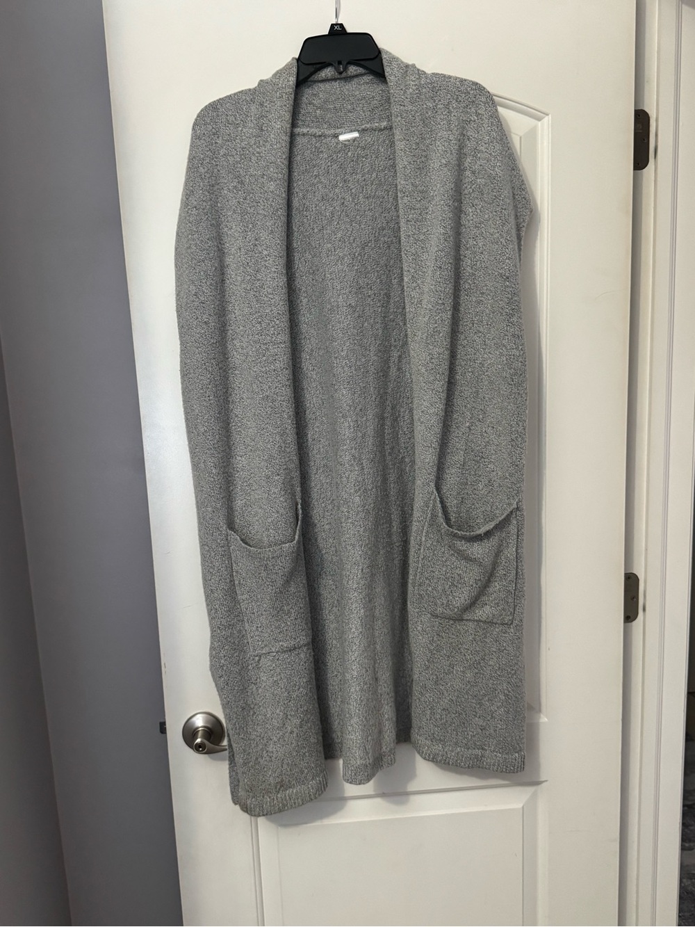 Light Gray Open-Front Knit Cardigan with Pockets